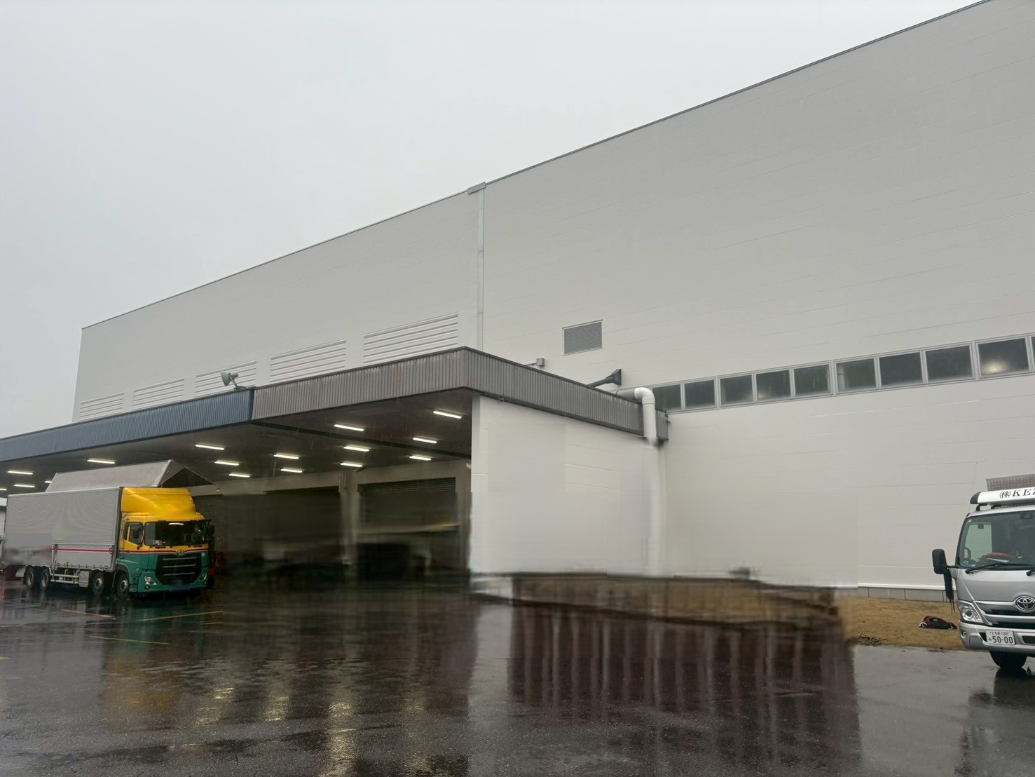 LINE_ALBUM_ミツカン 関東物流棟外壁補修工事_260120_1